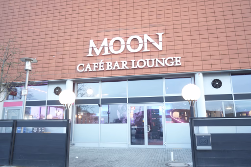 Moon Cafe Bar Lounge Hannover Garbsen Ambiente Außenansicht